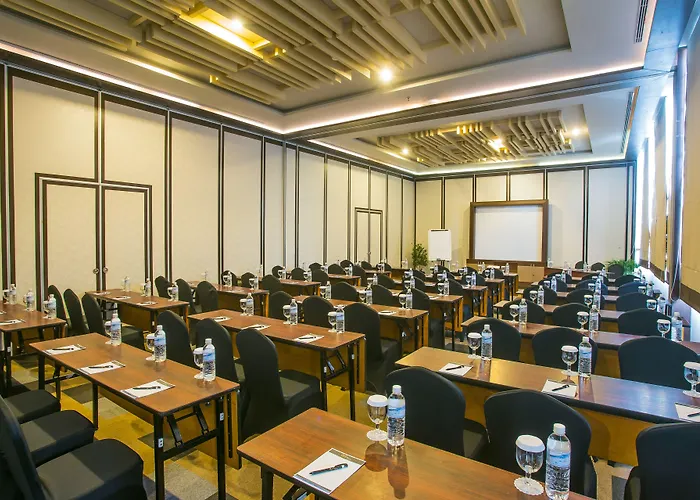 The Lerina Hotel Nusa Dua (Bali)